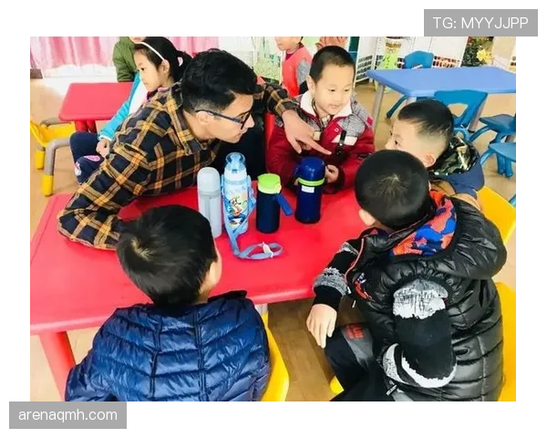 中圈开球规则拆解:何时必须踢出才能有效开赛? 中圈开球规则拆解:何时必须踢出才能有效开赛?